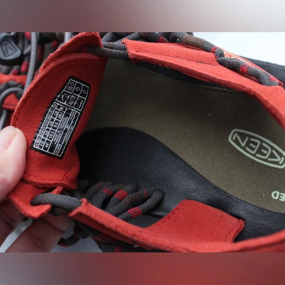 Keen Red and Black Men's Sandals - Picture 11 of 14